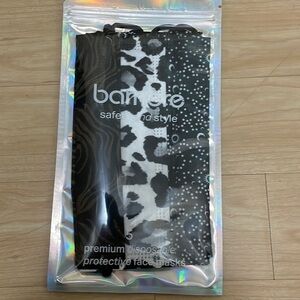 BRAND new sealed barriere masks